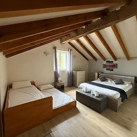 Ferme Du Col De La Vaccia